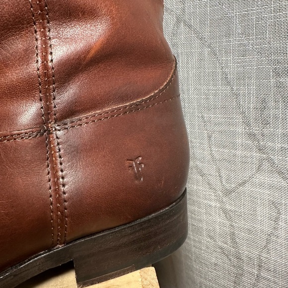 Frye Melissa Button 2 Tall Leather Boots~ Size 7.5 NWOT - Picture 3 of 14